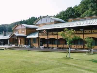 Koen-no-naka-no-yado Roman-kan